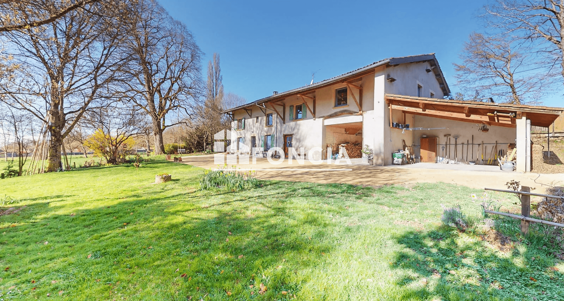 Maison 5 pièces (230 m²) à vendre - Pommier-de-beaurepaire (38260)