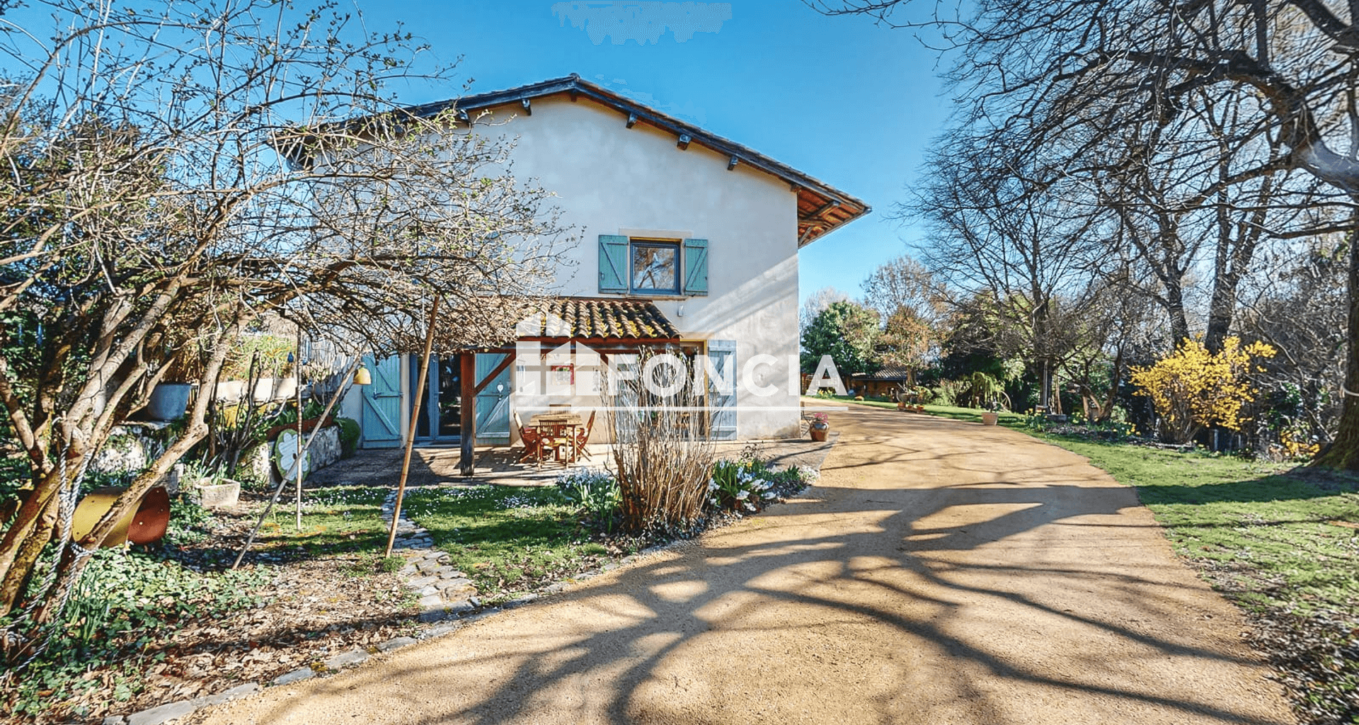 Maison 5 pièces (230 m²) à vendre - Pommier-de-beaurepaire (38260)