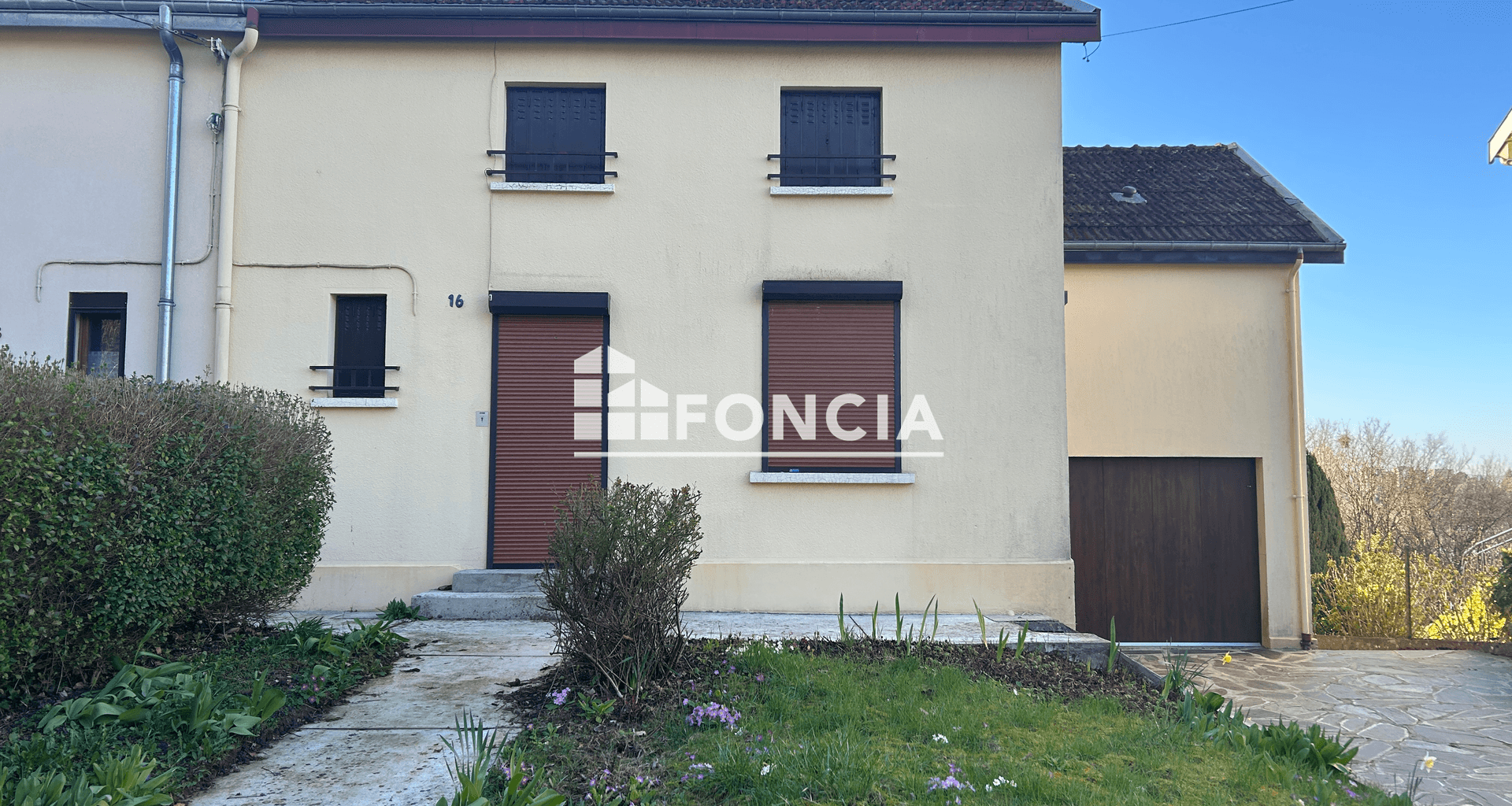 Maison 4 pièces (104.73 m²) à louer - Charleville-mézières (08000)