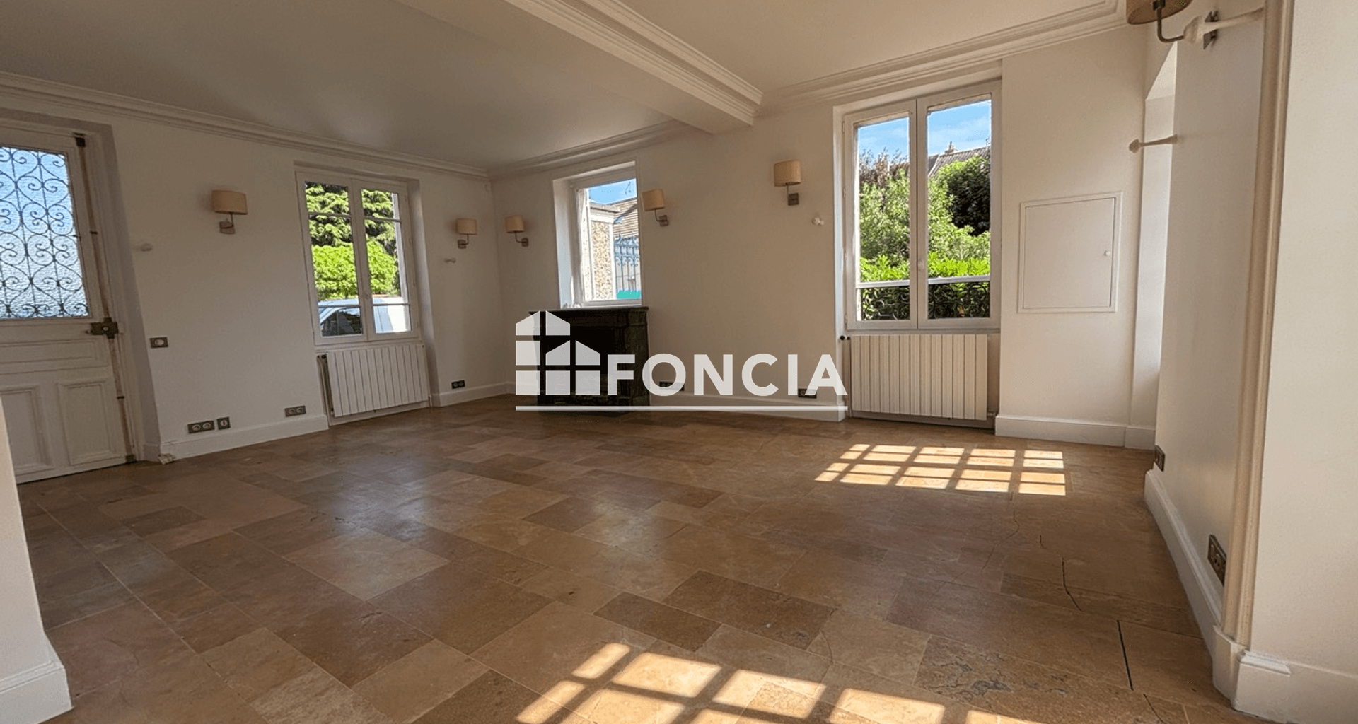 Maison 6 pièces (144.56 m²) à louer - Louveciennes (78430)