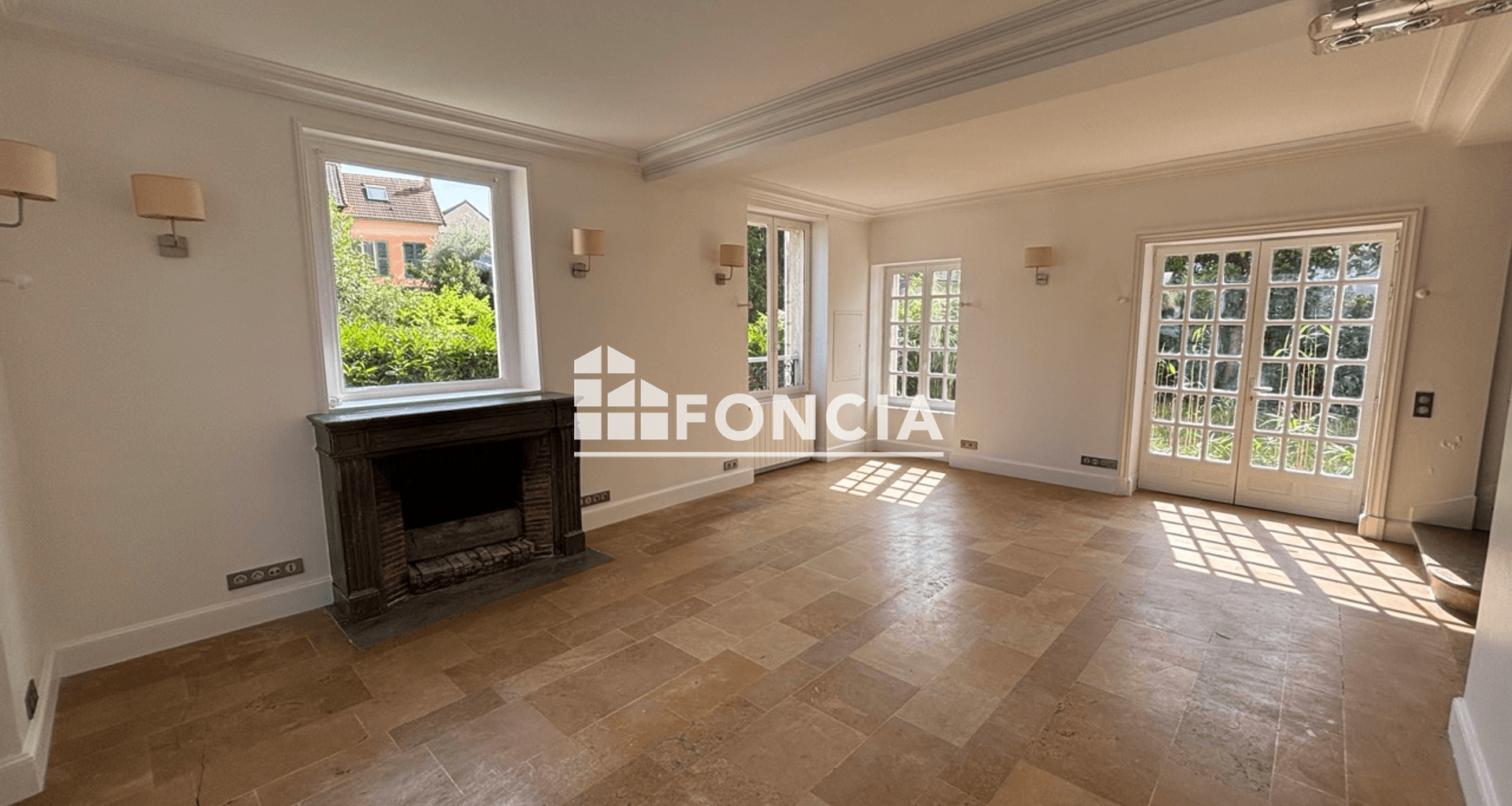 Maison 6 pièces (144.56 m²) à louer - Louveciennes (78430)
