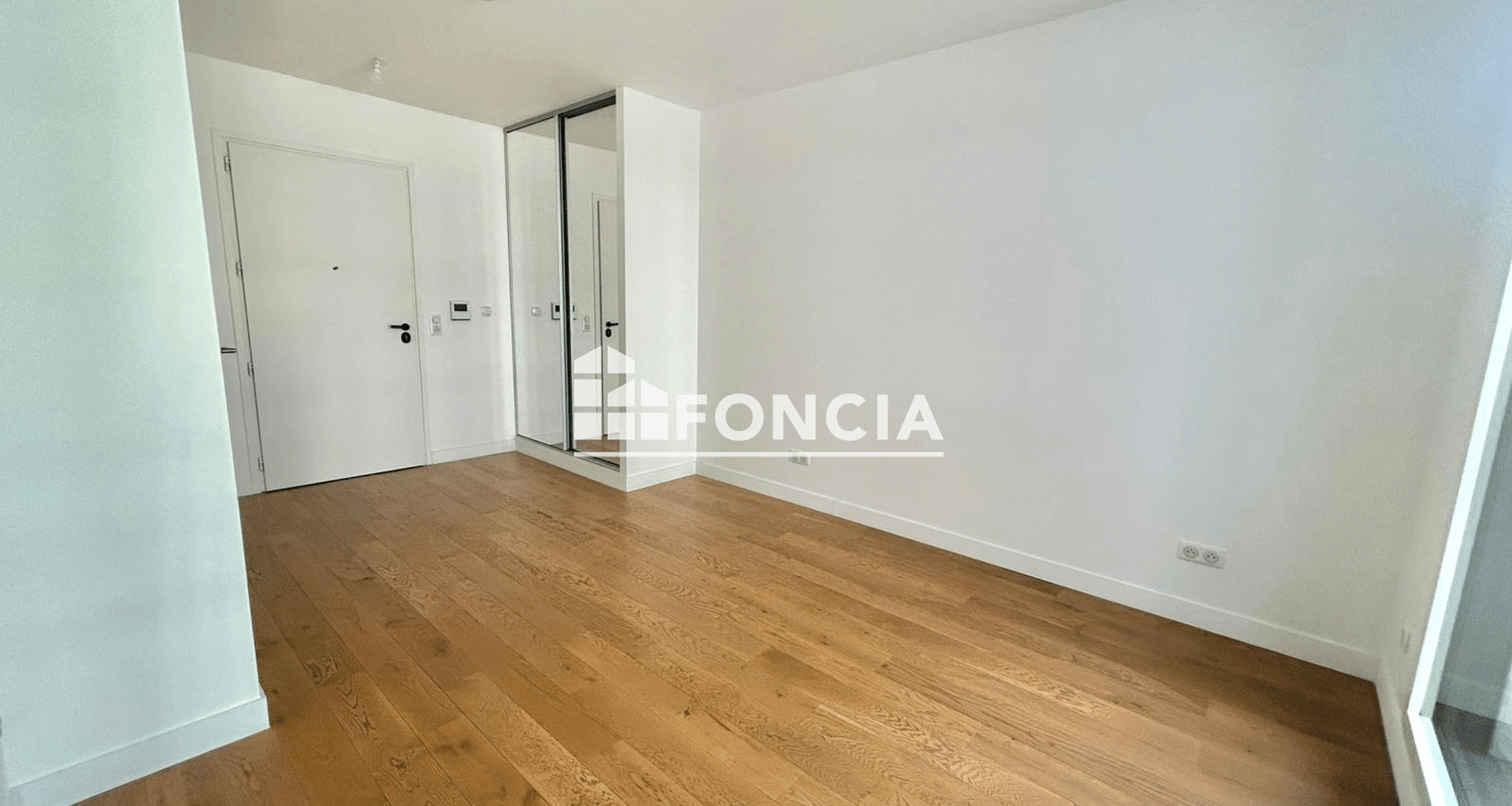 Studio (27.2 m²) à louer - Issy-les-moulineaux (92130)