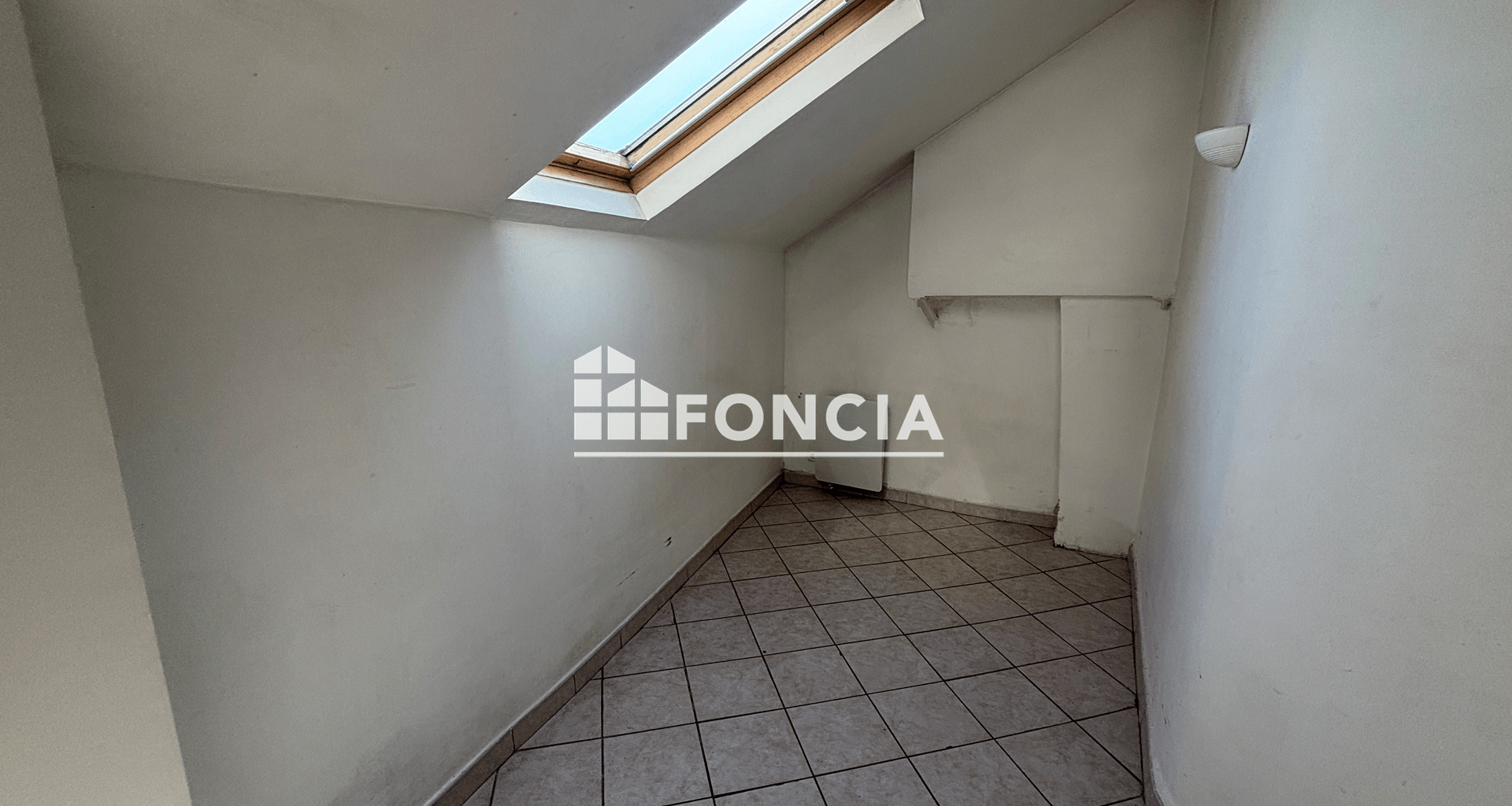 Studio (22.47 m²) à louer - Valence (26000)