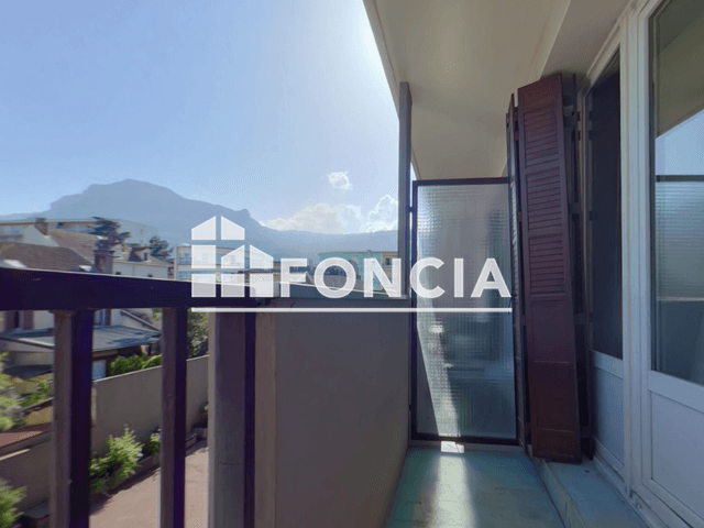Appartement 3 pièces (76.75 m²) à louer - Grenoble (38100)