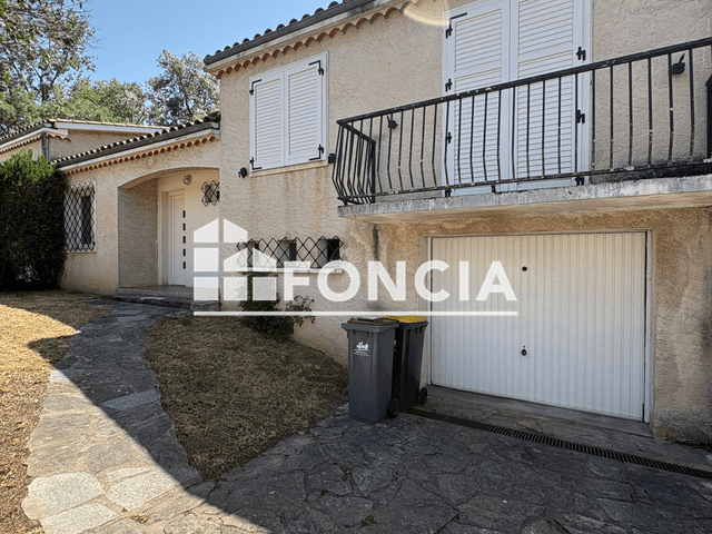Maison 5 pièces (103.92 m²) à louer - Castres (81100)