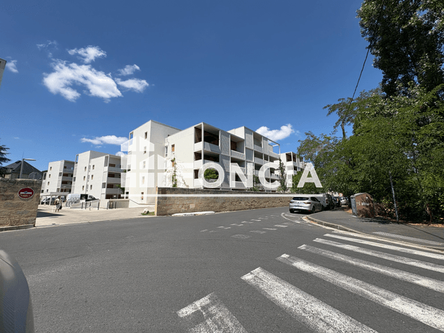 Appartement 4 pièces (87.6 m²) à louer - Merignac (33700)