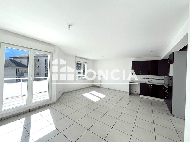 Appartement 4 pièces (78.9 m²) à louer - Voreppe (38340)