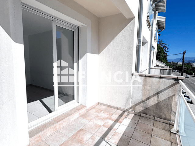 Appartement 4 pièces (78.9 m²) à louer - Voreppe (38340)