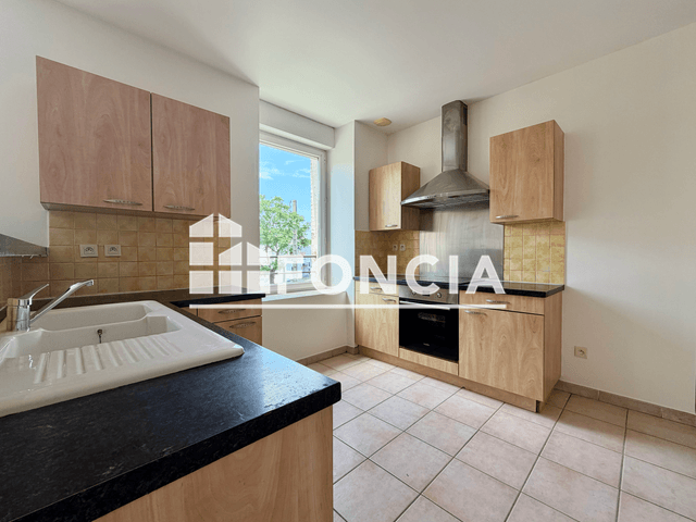Appartement 4 pièces (88.9 m²) à louer - Narbonne (11100)