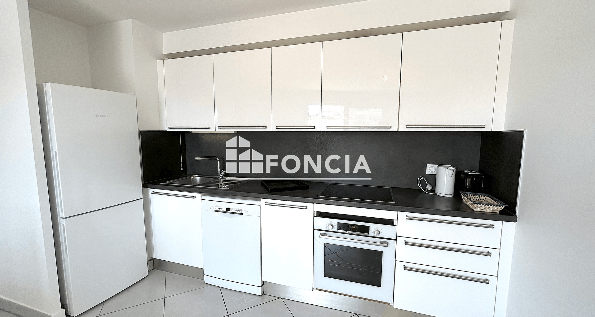 Appartement 3 pièces (70.9 m²) à vendre - Saint-raphaël (83700)
