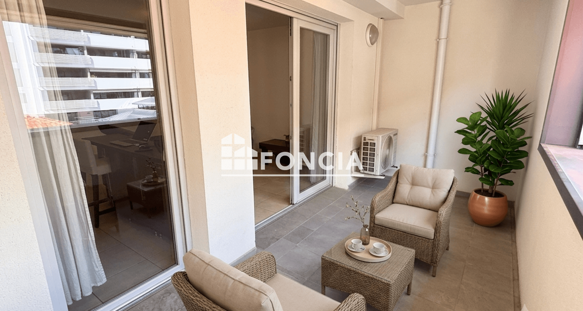 Appartement 3 pièces (67.44 m²) à vendre - Marseille 2ᵉ (13002)