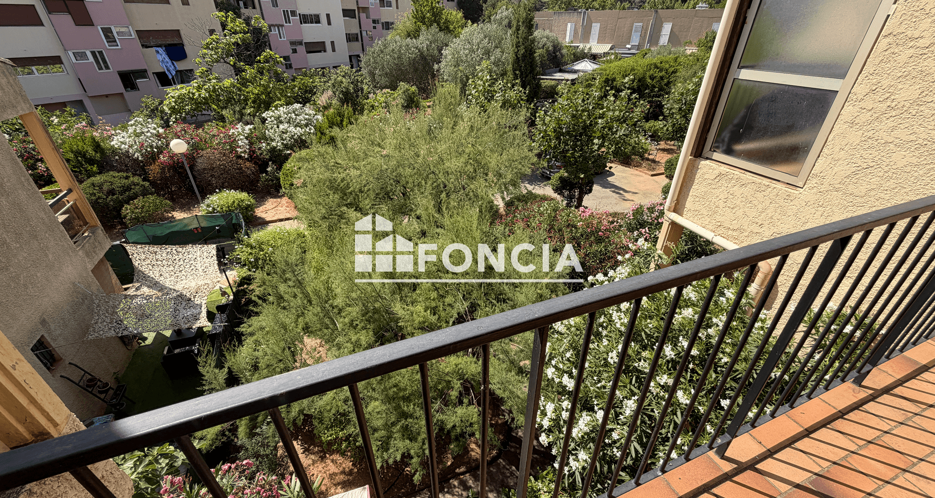 Studio (25 m²) à vendre - Hyères (83400)