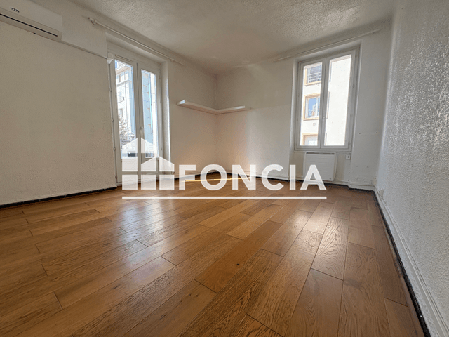 Appartement 2 pièces (54.11 m²) à louer - Toulon (83000)