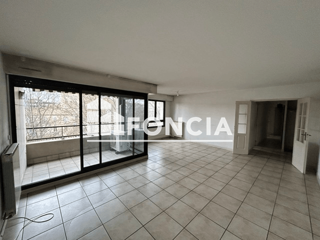 Appartement 3 pièces (80.08 m²) à louer - Nimes (30900)