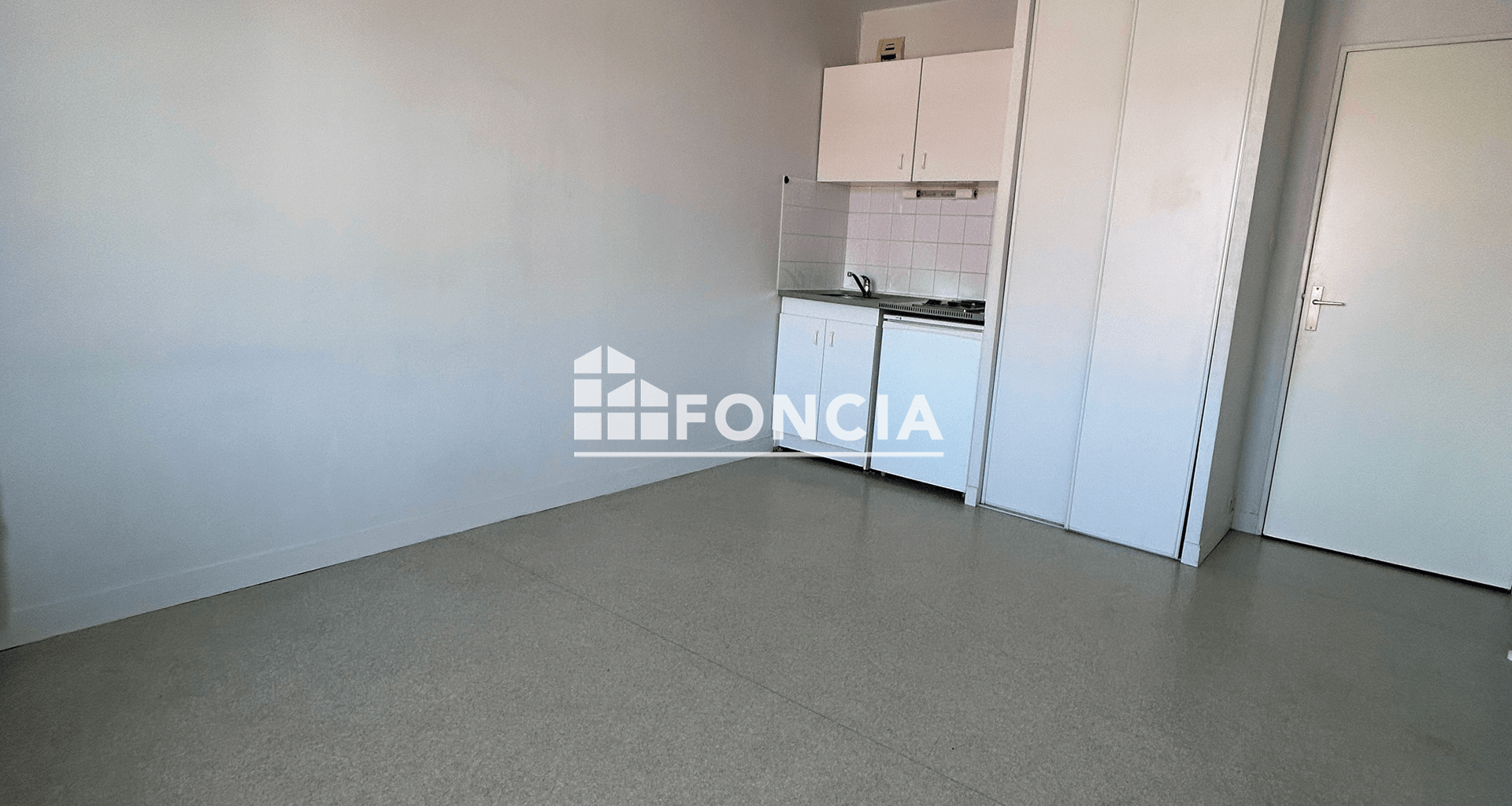 Studio (19.22 m²) à louer - La Roche-sur-yon (85000)