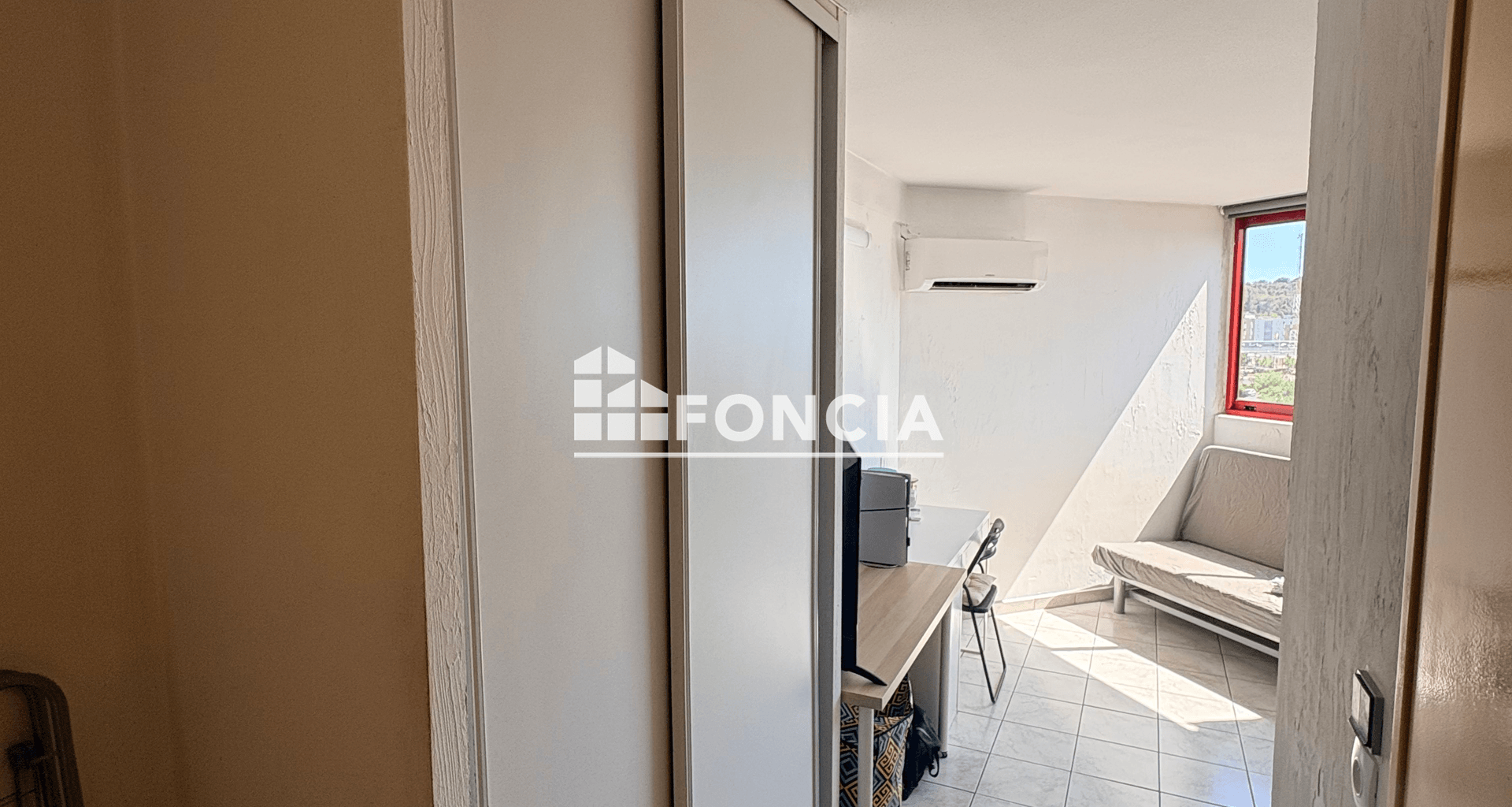 Studio (16.99 m²) à vendre - La Valette-du-var (83160)