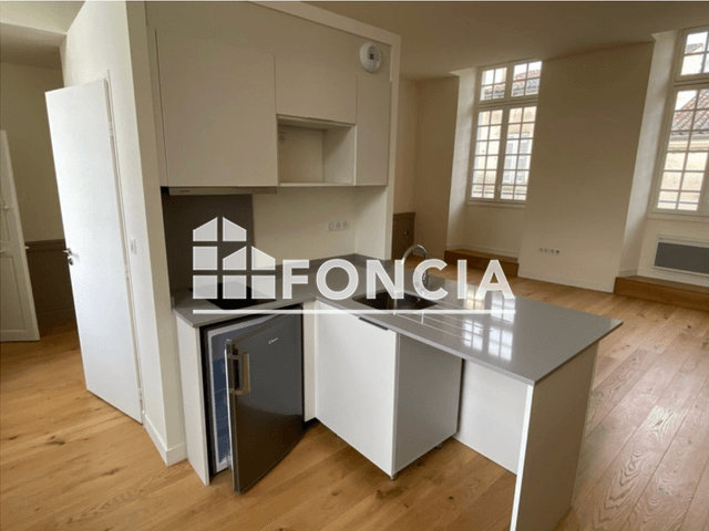 Studio (40.23 m²) à louer - Saintes (17100)