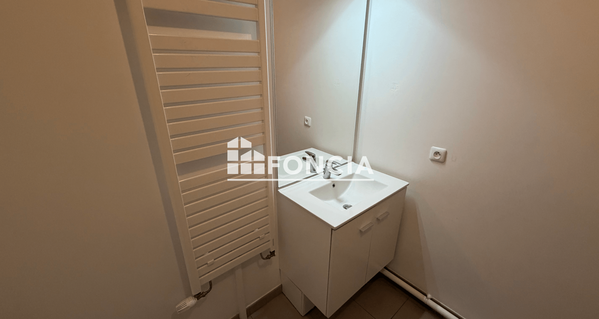 Appartement 2 pièces (37.03 m²) à louer - Courcouronnes (91080)