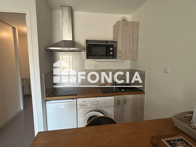 Studio meublé (22.41 m²) à louer - Saint-mandrier-sur-mer (83430)
