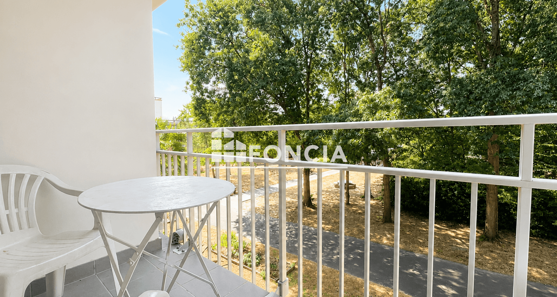Appartement 4 pièces (79.48 m²) à vendre - Saint-herblain (44800)