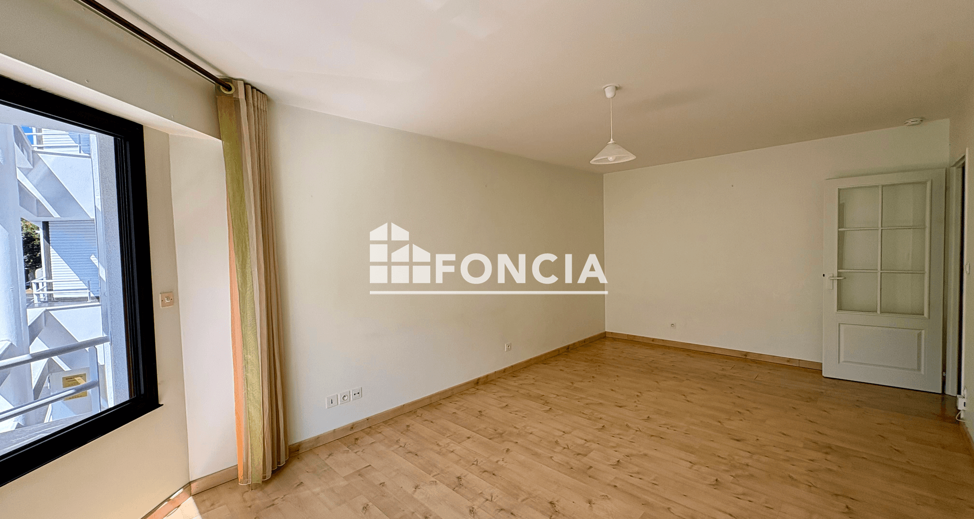 Appartement 2 pièces (52.87 m²) à vendre - La Roche-sur-yon (85000)