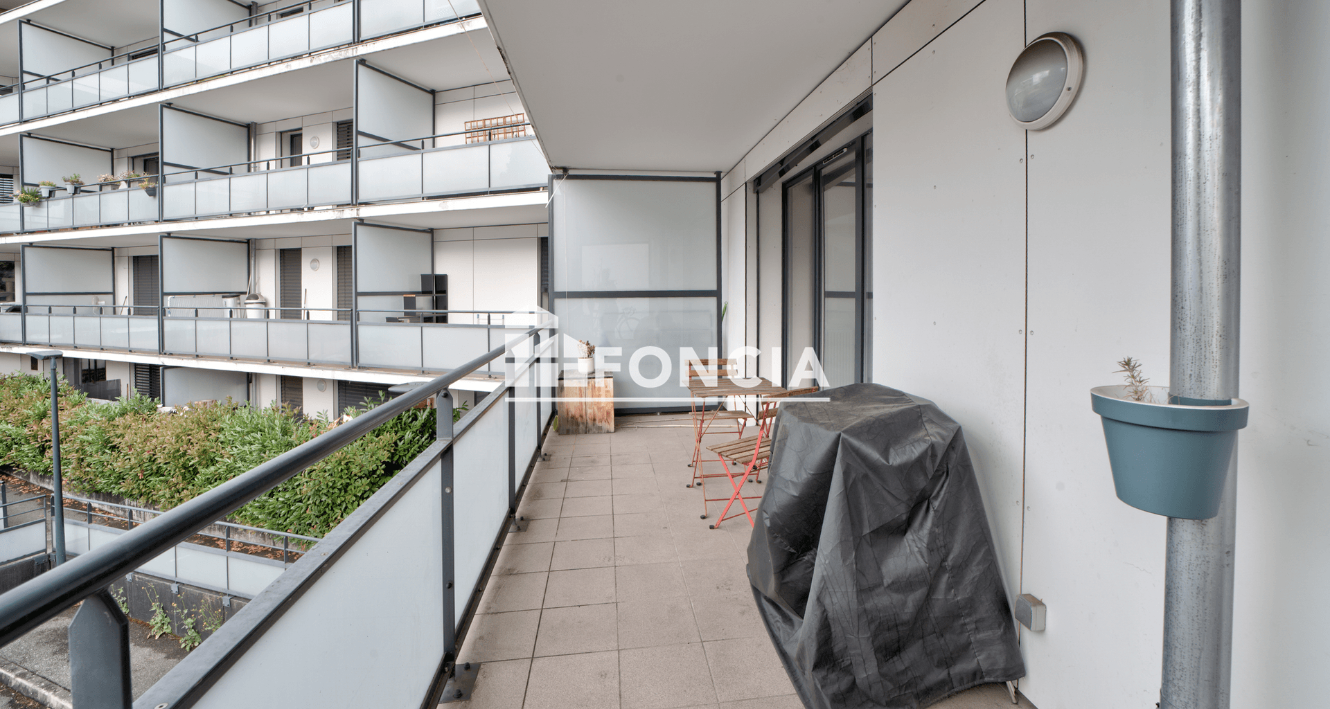 Appartement 4 pièces (87.29 m²) à vendre - Saint-genis-pouilly (01630)