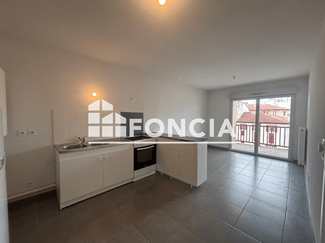 Appartement 2 pièces (42.77 m²) à louer - Hendaye (64700)