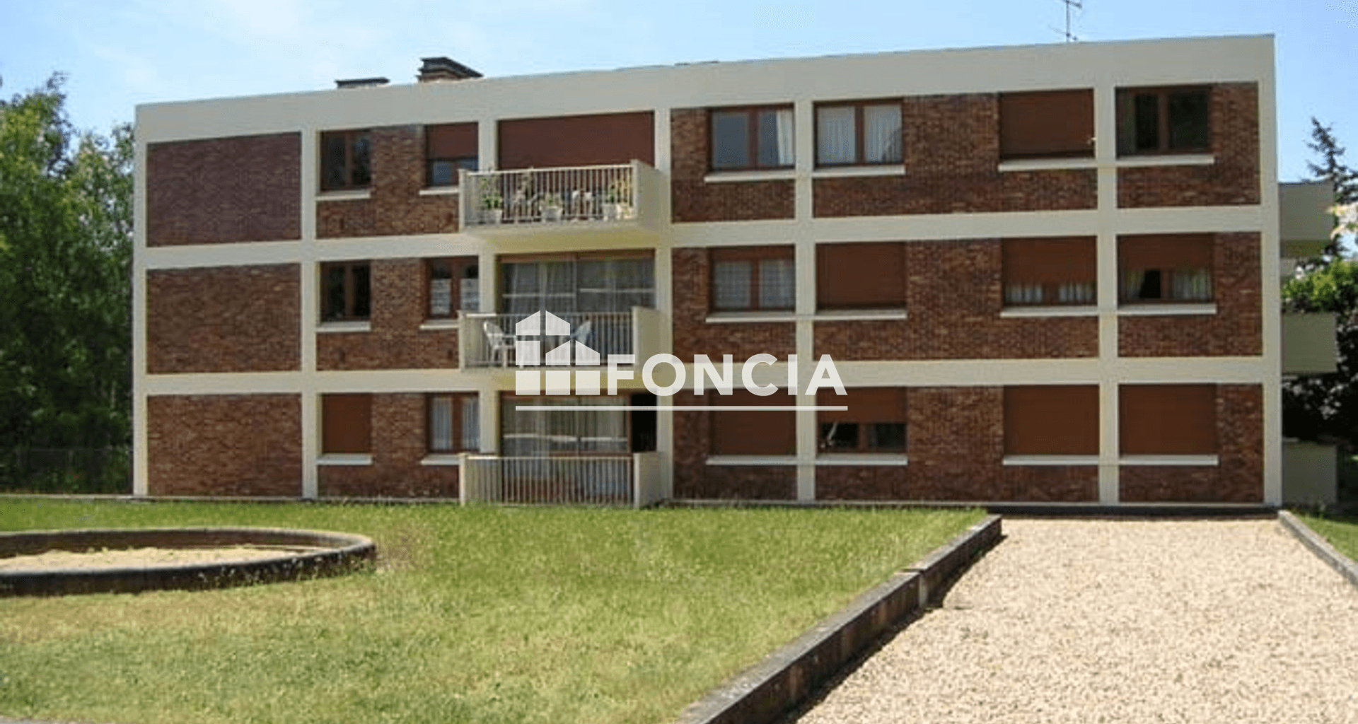 Appartement 5 pièces (120 m²) à louer - L'étang-la-ville (78620)