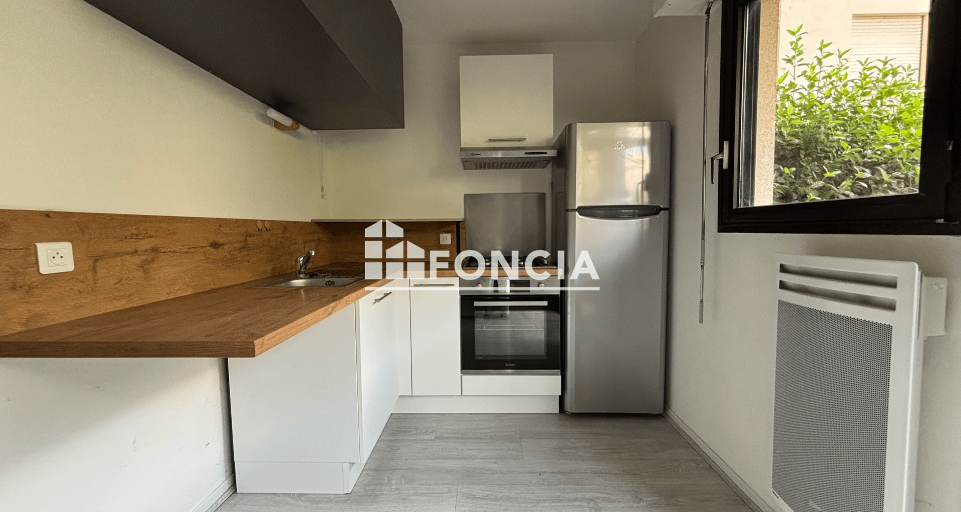 Appartement 2 pièces (49.29 m²) à louer - Lyon 8ᵉ (69008)
