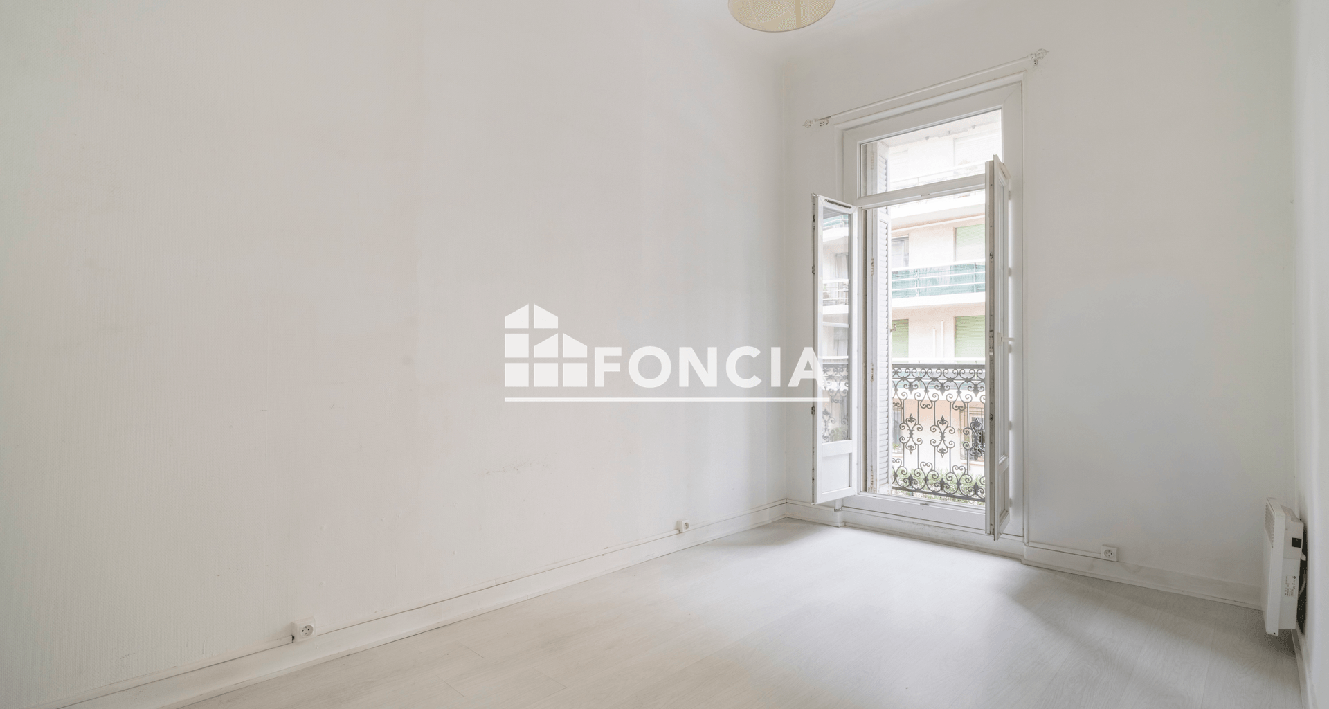 Appartement 2 pièces (50 m²) à vendre - Marseille 8ᵉ (13008)