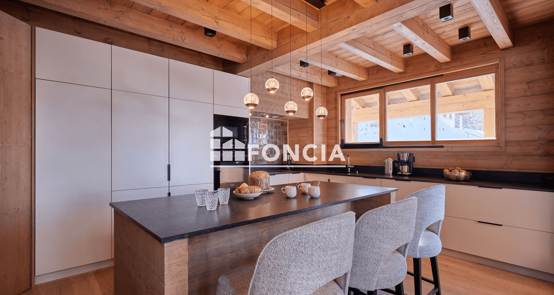 Maison 7 pièces (310 m²) à vendre - Crest-voland (73590)