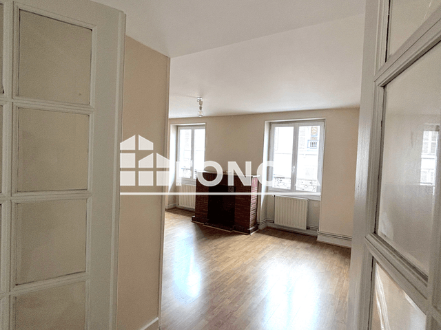 Appartement 5 pièces (100 m²) à louer - Voiron (38500)