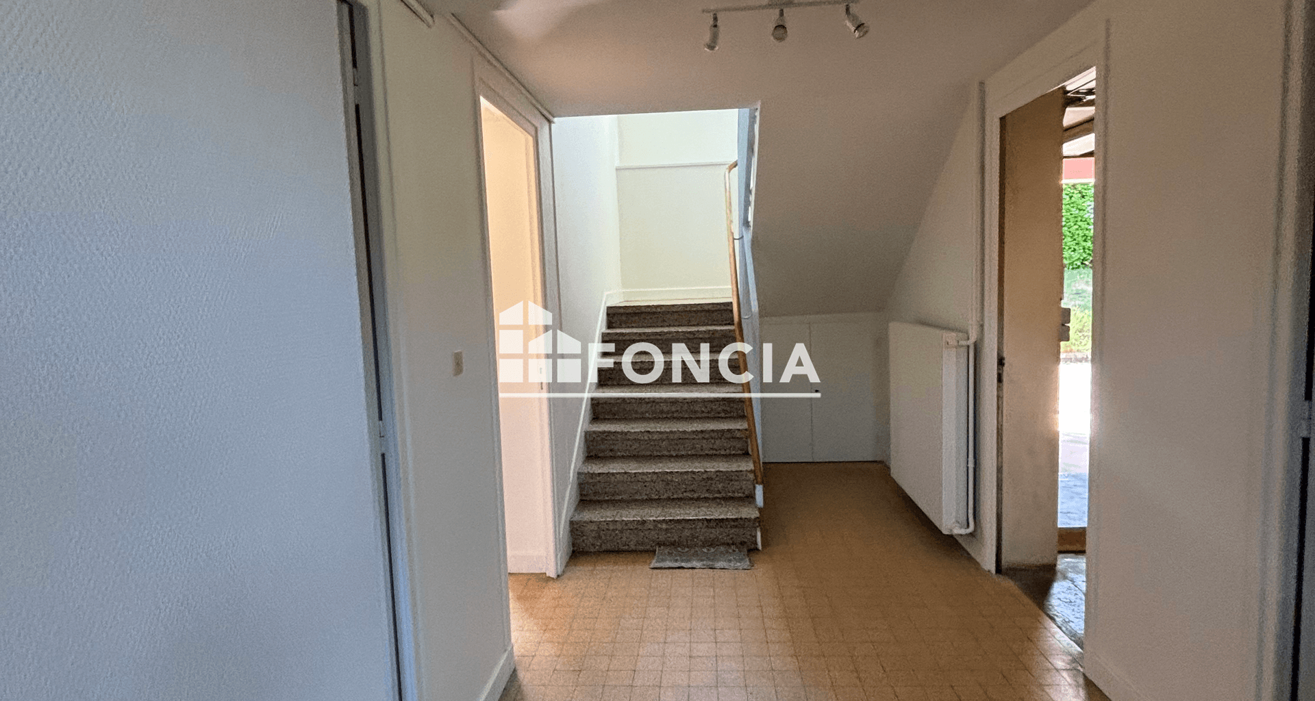 Maison 4 pièces (158.55 m²) à louer - Francheville (69340)