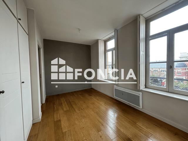 Appartement 3 pièces (58.4 m²) à louer - Lille (59000)
