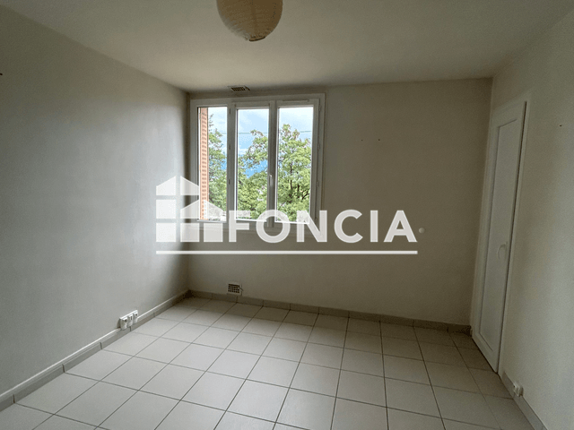 Appartement 2 pièces (39.88 m²) à louer - Rives (38140)