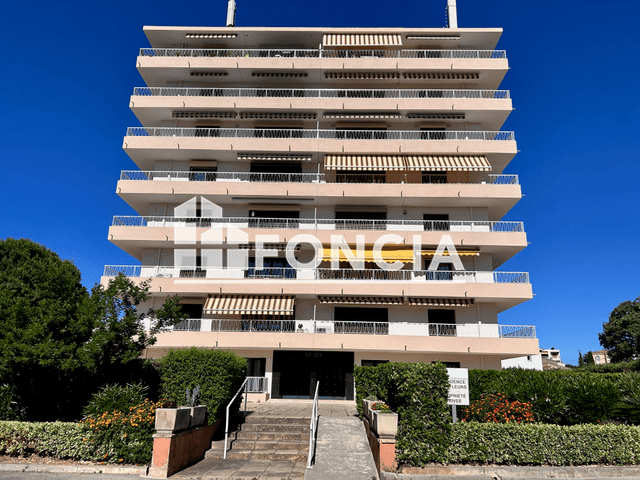 Appartement 3 pièces (79.74 m²) à louer - Sanary (83110)