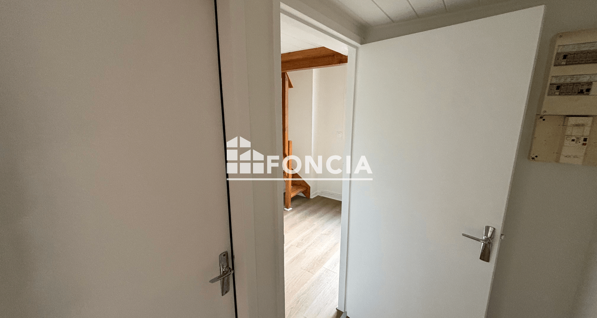 Studio (20 m²) à louer - Lyon 7ᵉ (69007)