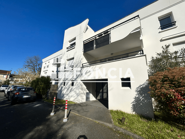 Appartement meublé 3 pièces (51.08 m²) à louer - Bordeaux (33800)