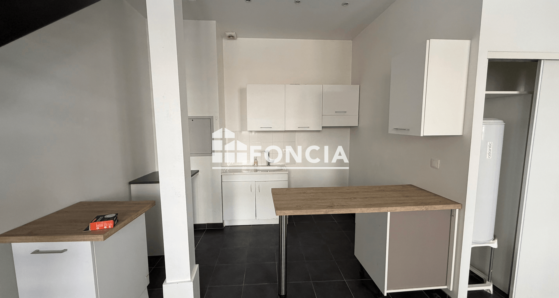 Appartement 2 pièces (43.03 m²) à louer - Lyon 1ᵉʳ (69001)