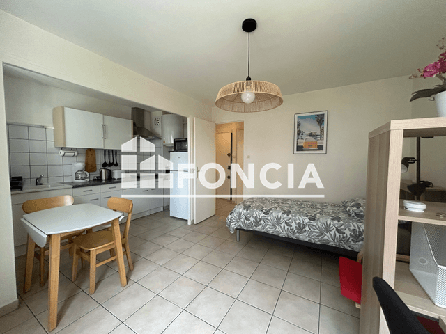 Studio meublé (25.45 m²) à louer - Saint Martin D'heres (38400)