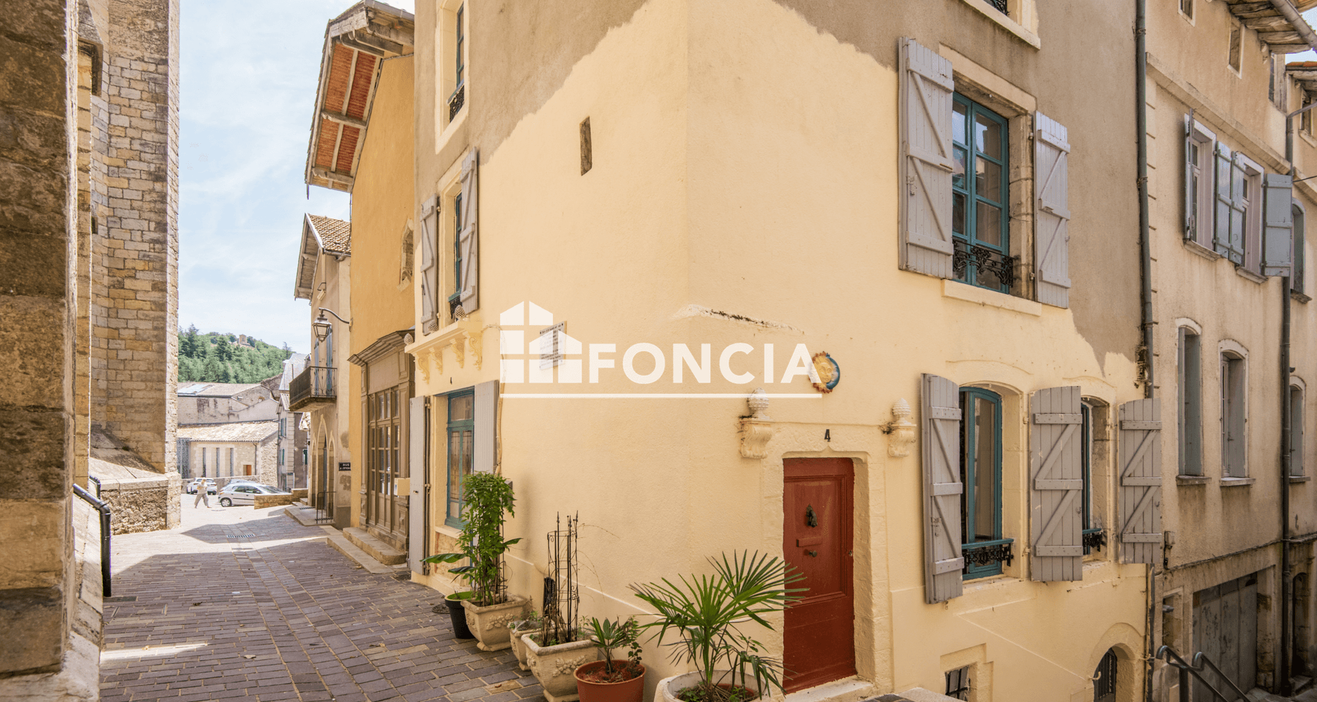 Maison 4 pièces (212 m²) à vendre - Villefranche-de-rouergue (12200)