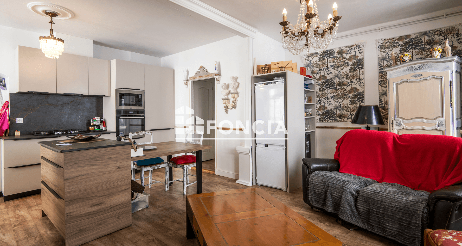 Maison 4 pièces (212 m²) à vendre - Villefranche-de-rouergue (12200)