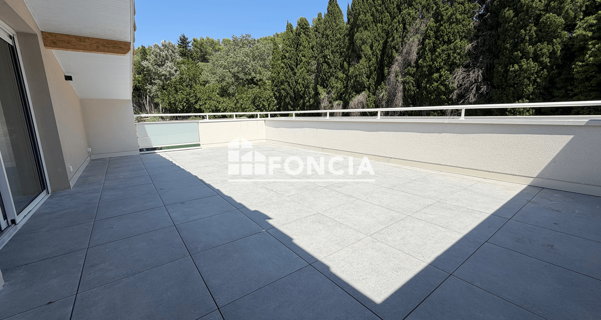 Appartement meublé 4 pièces (96.43 m²) à louer - Saint-rémy-de-provence (13210)