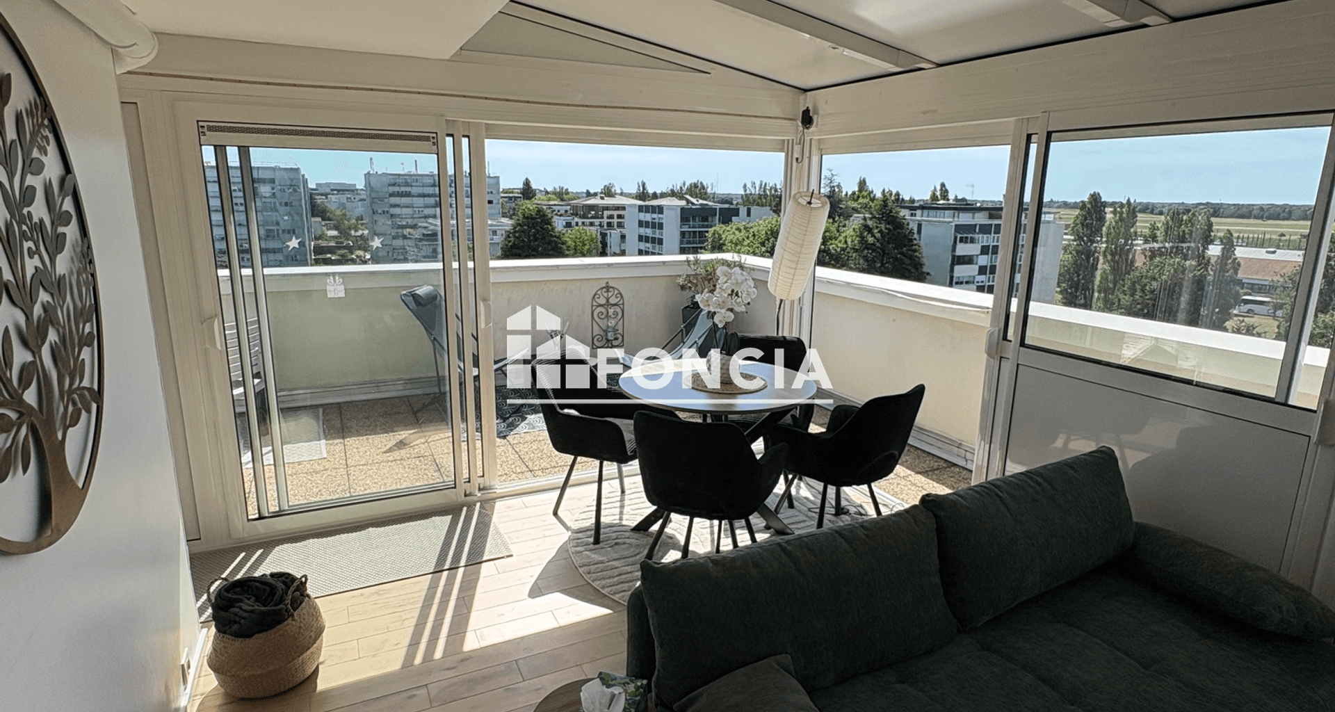 Appartement meublé 3 pièces (51.21 m²) à louer - Vélizy-villacoublay (78140)