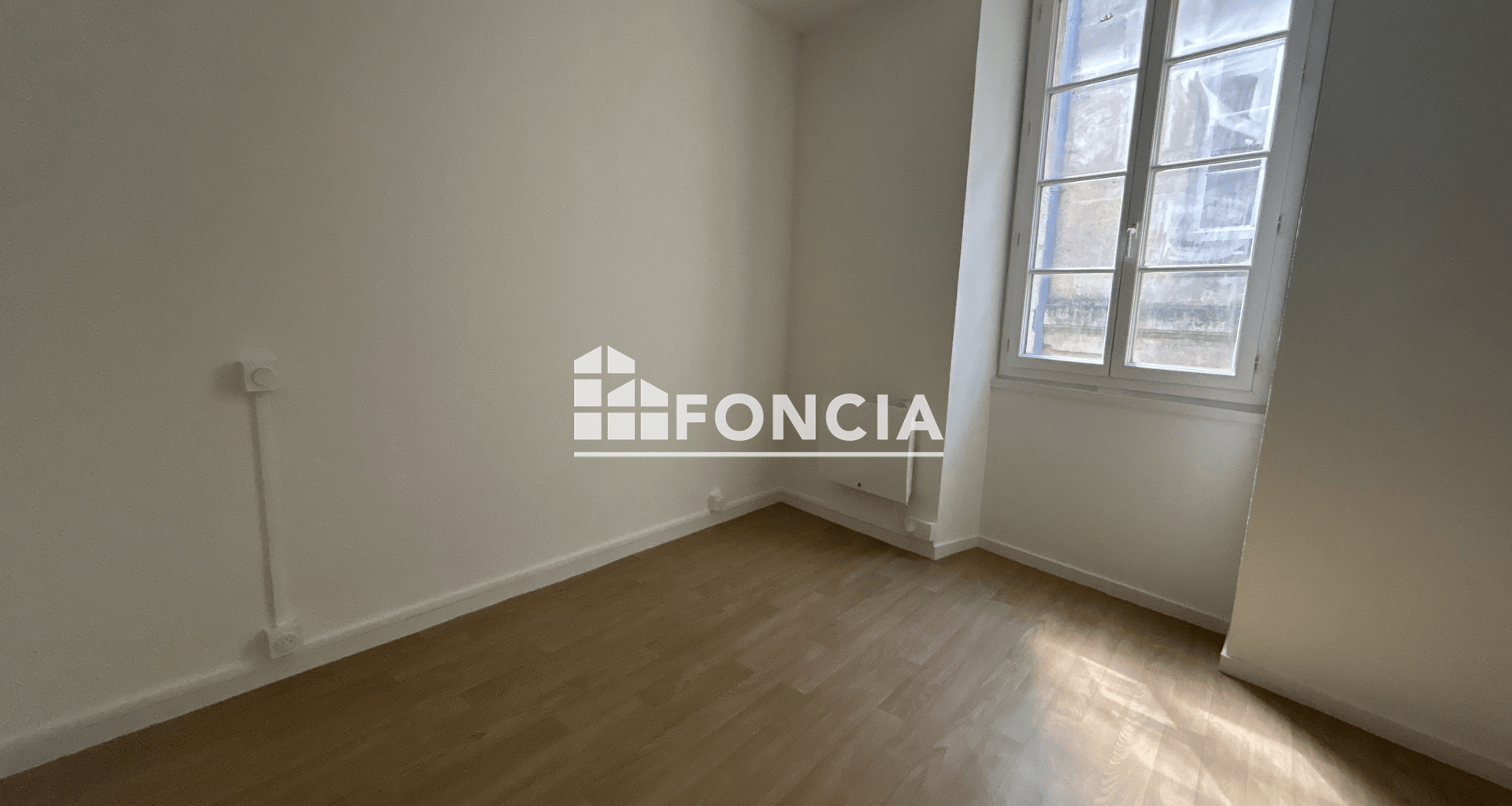 Appartement 2 pièces (40 m²) à vendre - Bordeaux (33000)
