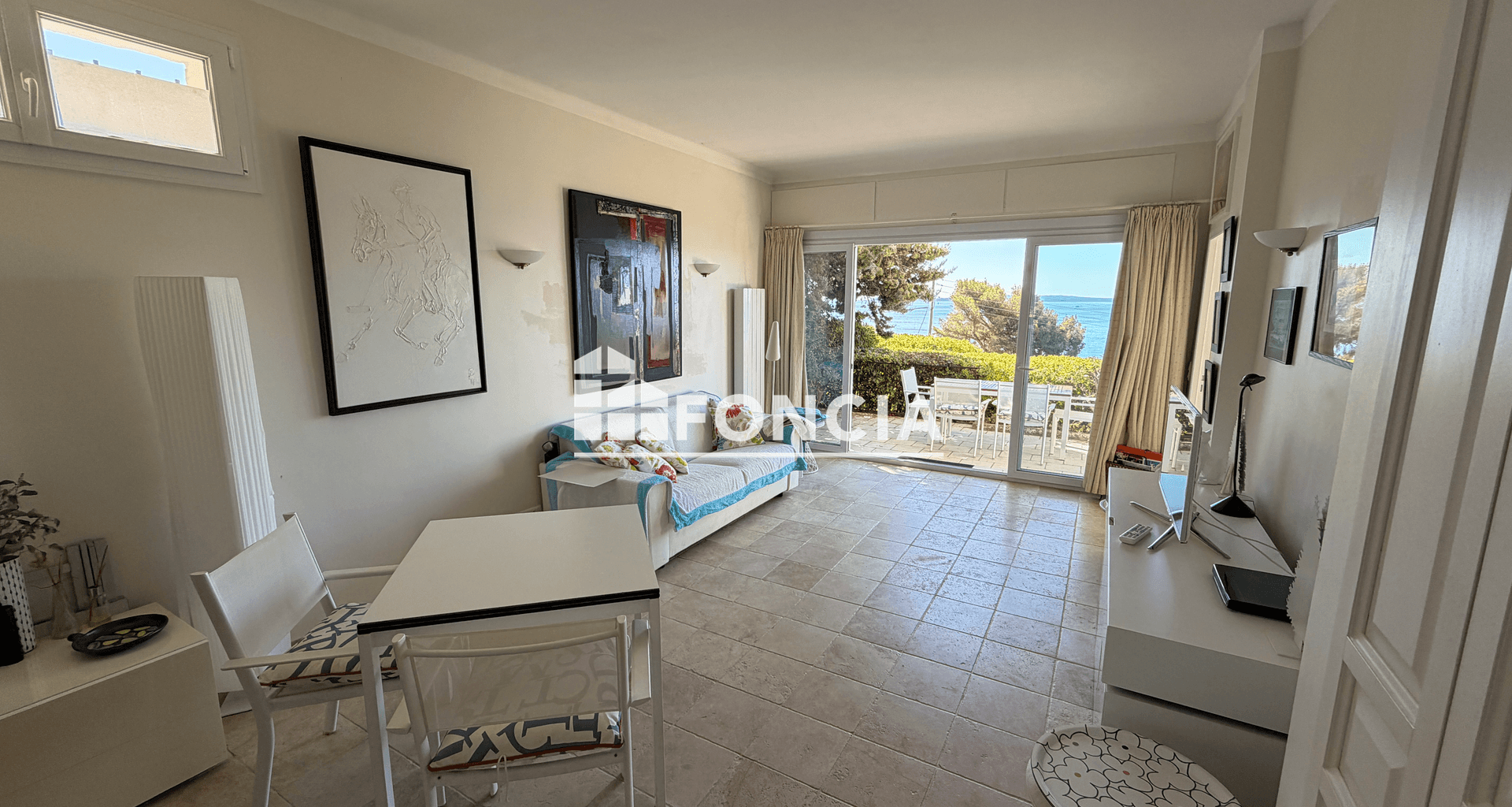 Appartement 3 pièces (56.08 m²) à vendre - Le Lavandou (83980)