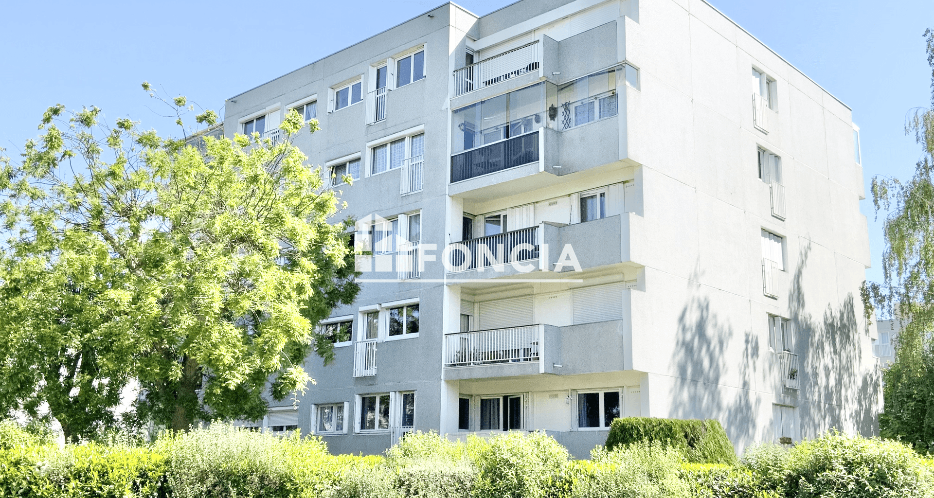 Appartement 4 pièces (83.56 m²) à vendre - Plaisir (78370)