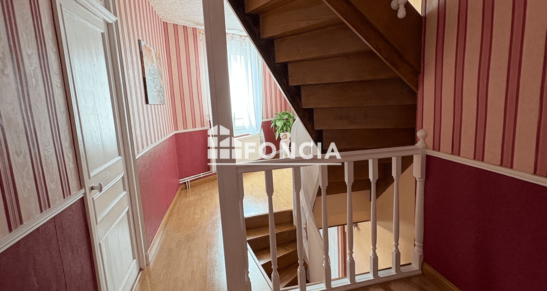 Maison 6 pièces (166 m²) à vendre - Fresnay-sur-sarthe (72130)