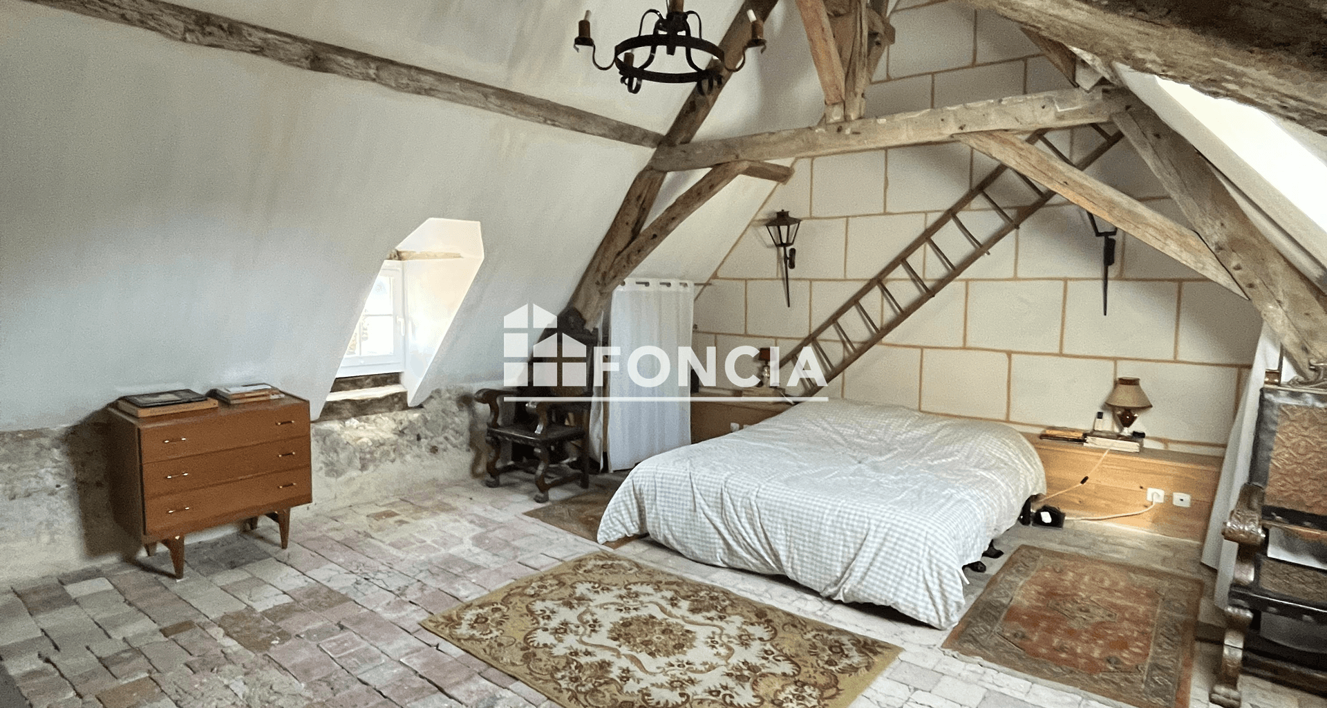 Maison 8 pièces (171 m²) à vendre - La Chapelle-aux-choux (72800)