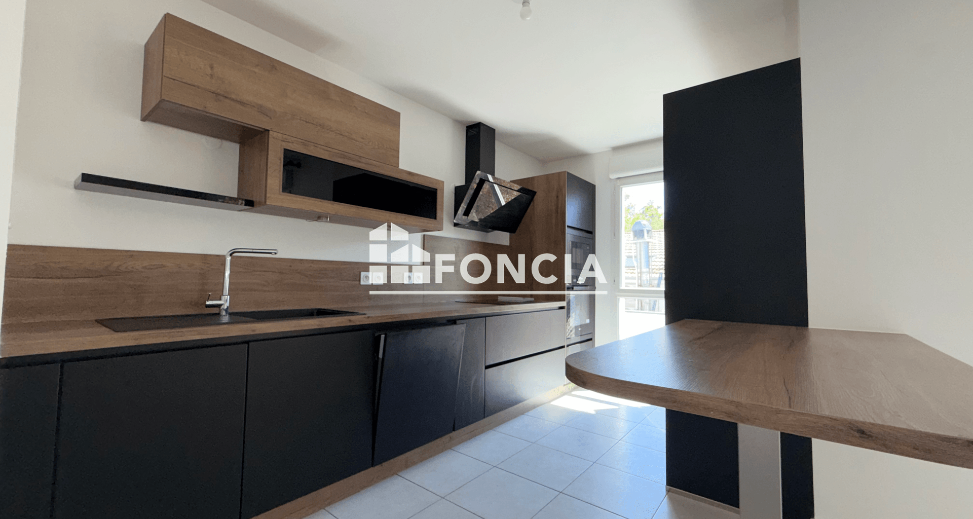 Appartement 4 pièces (75.63 m²) à louer - Saint-fons (69190)